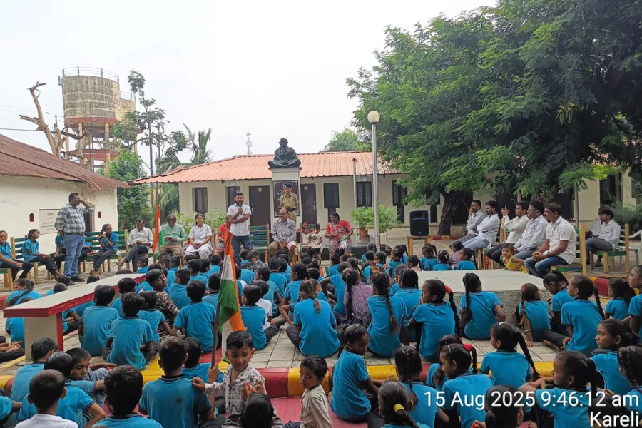 Yatri Nivas Kareli