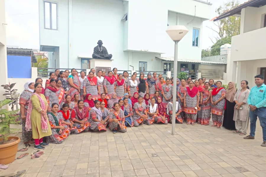 Yatri Nivas Amod